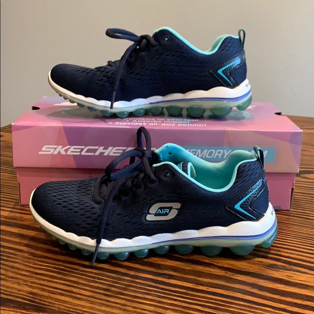 Skechers Air 2.0 Aim High Women’s Athletic Shoes